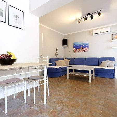 Apartman Don Pag Town Extérieur photo